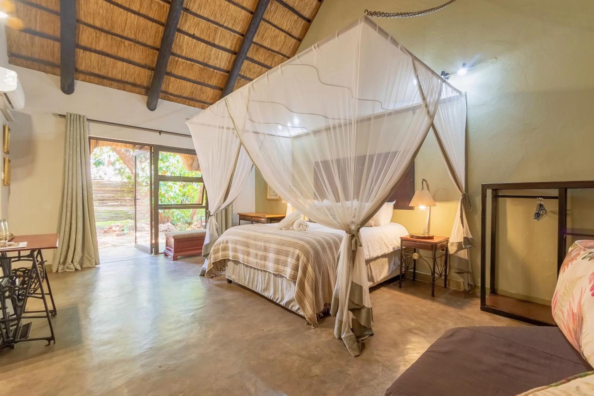 Nguni Lodge Вікторія-Фоллс Екстер'єр фото