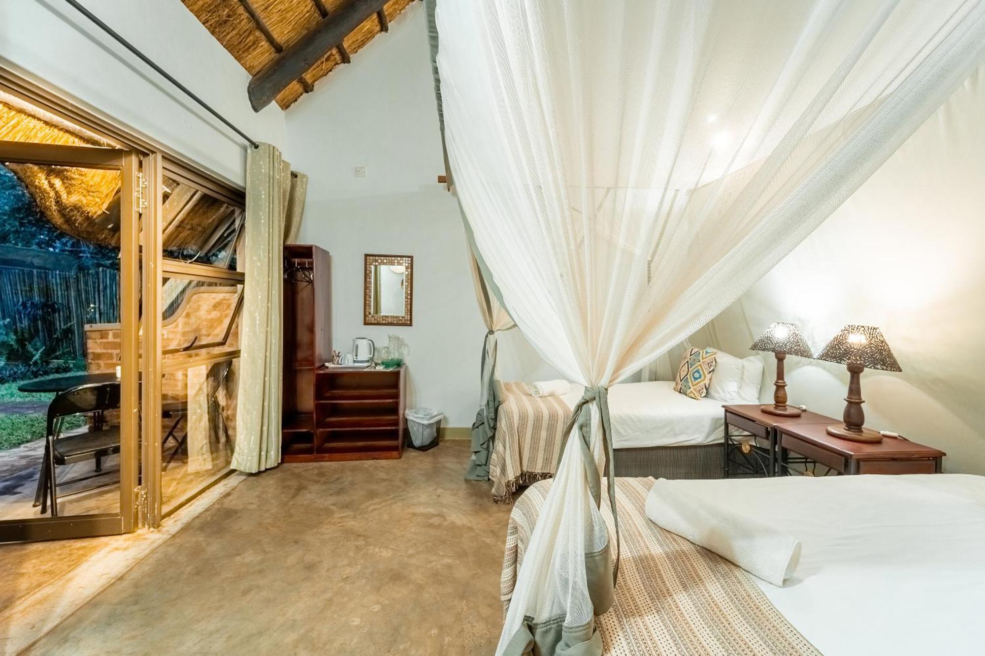 Nguni Lodge Вікторія-Фоллс Екстер'єр фото