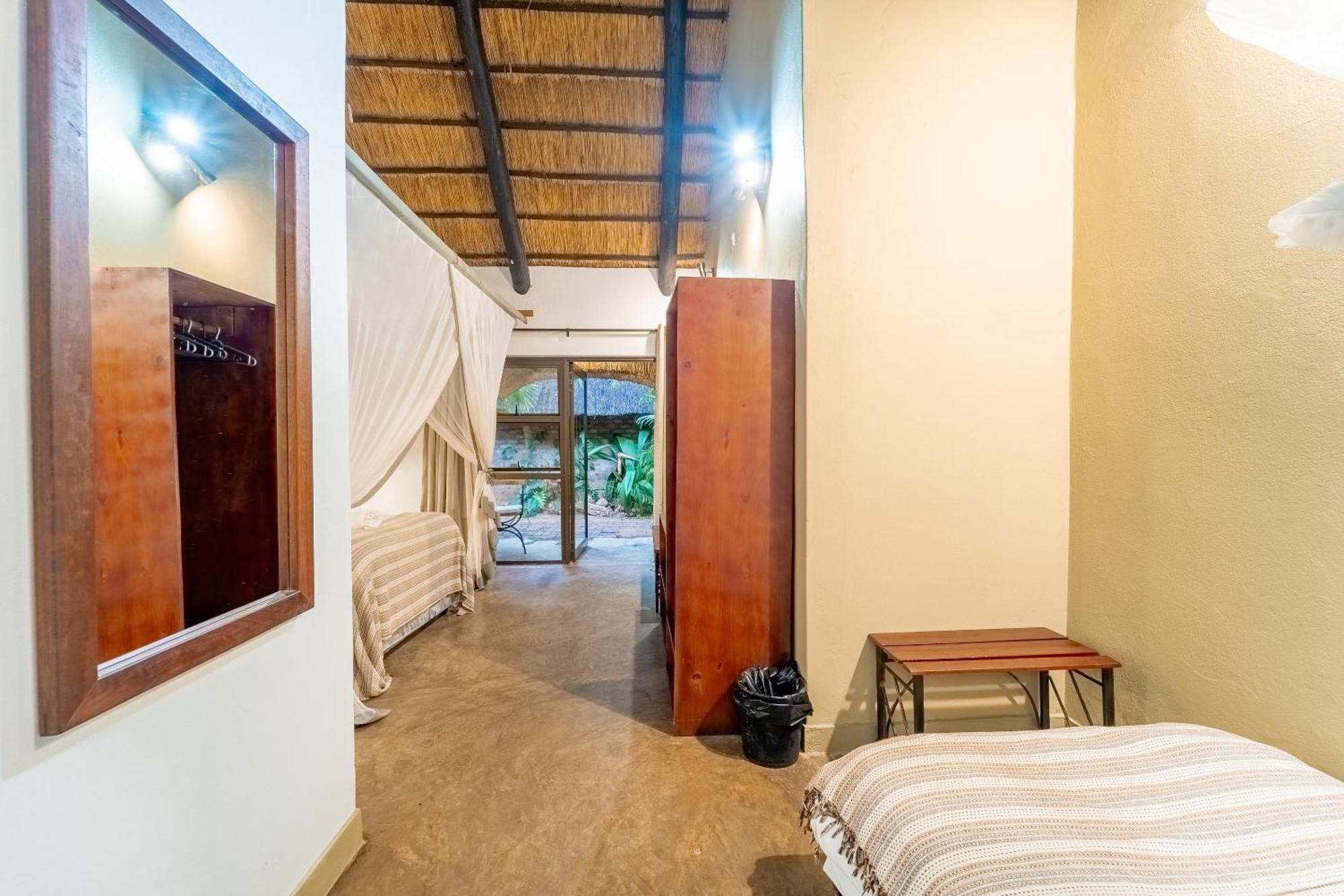 Nguni Lodge Вікторія-Фоллс Екстер'єр фото